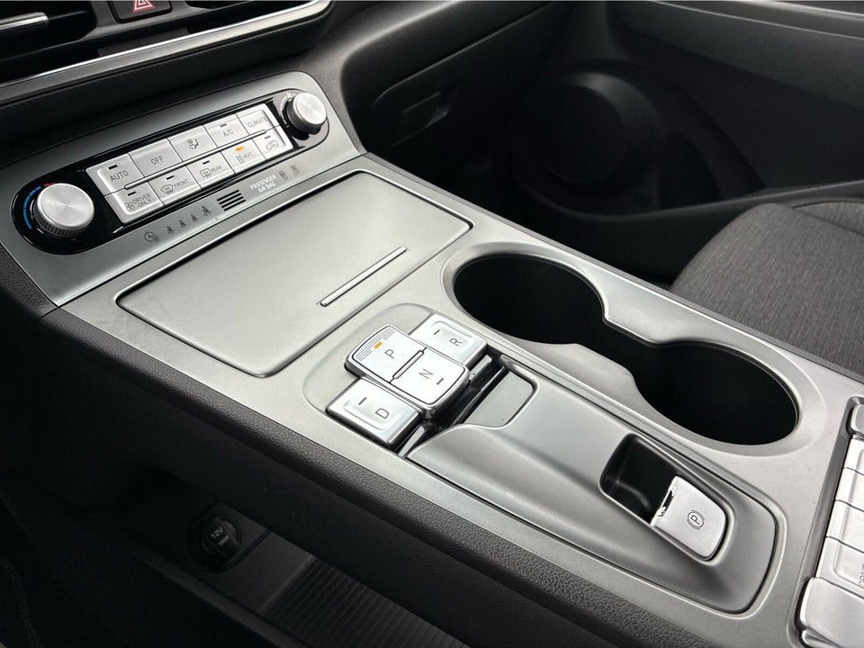 Hyundai Kona 39 EV Select 5d