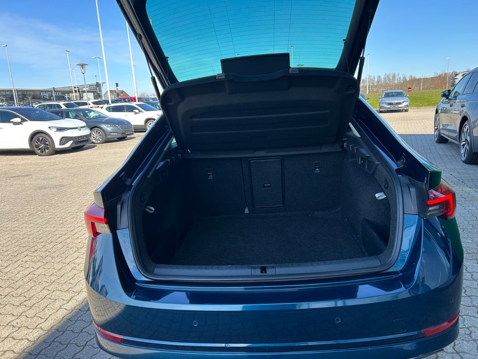 Skoda Octavia 2,0 TDi 150 Business Executive DSG 5d