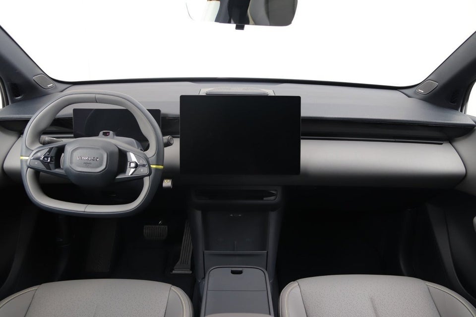 Lynk & Co 02 More 5d