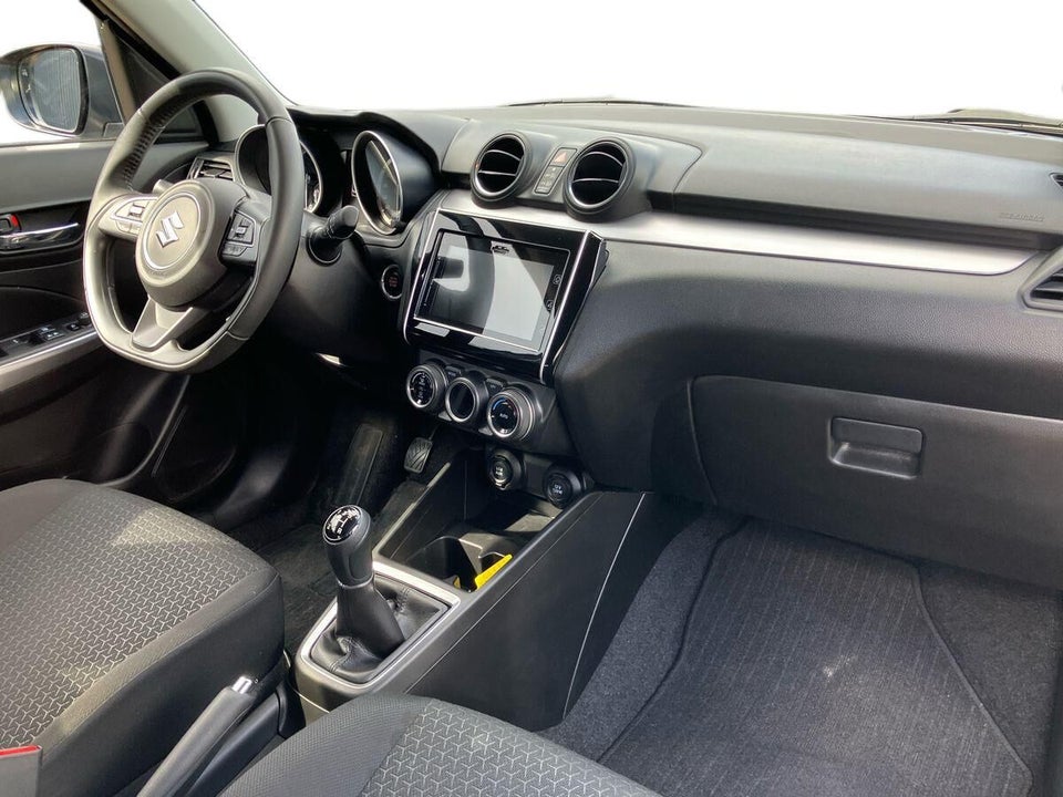 Suzuki Swift 1,2 mHybrid Exclusive 5d