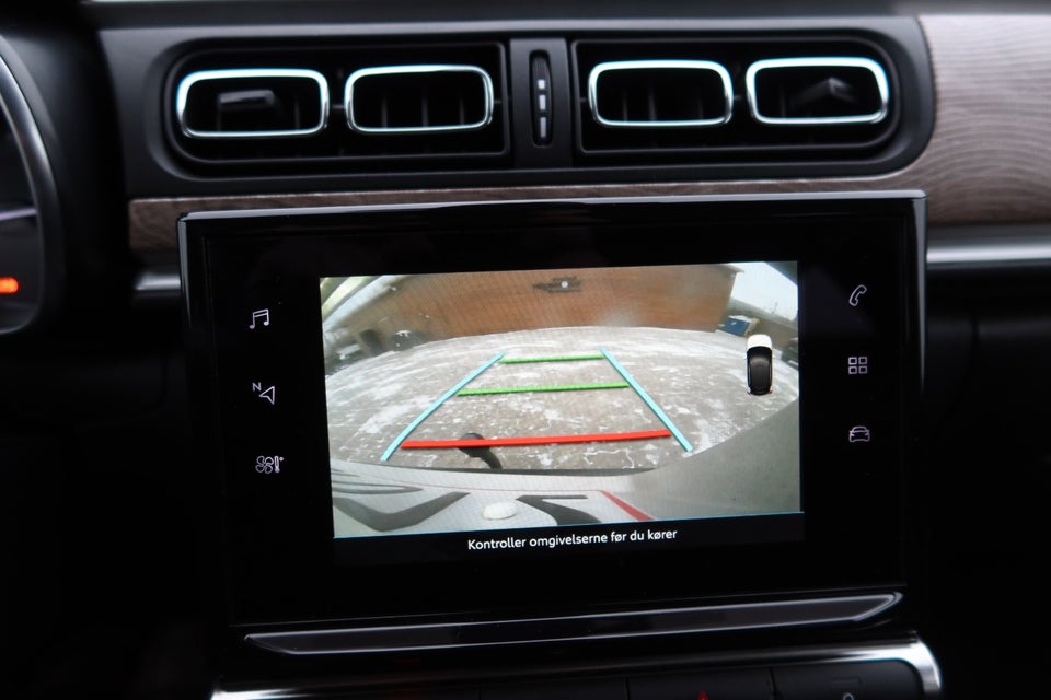 Citroën C3 1,2 PureTech 83 Shine Sport 5d