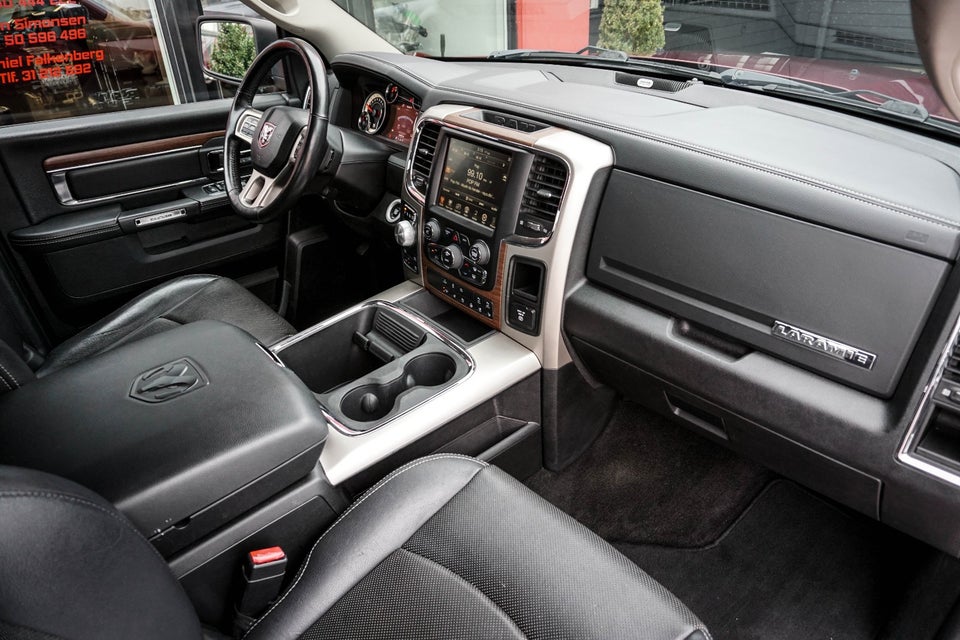 Dodge RAM 1500 5,7 V8 Laramie Crew Cab aut. 4x4 4d