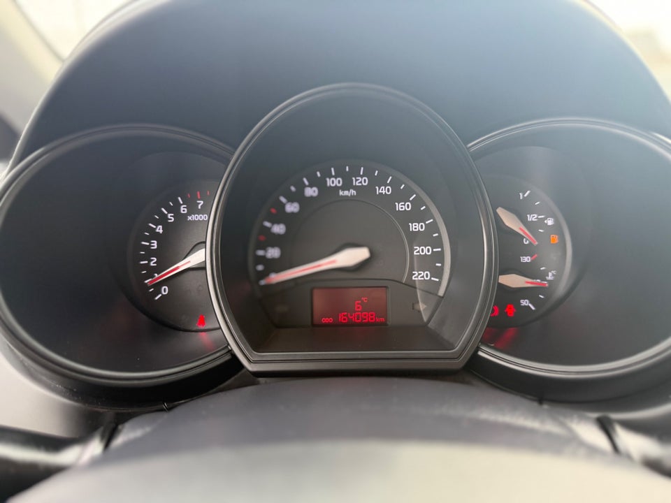 Kia Rio 1,2 CVVT Style+ 5d