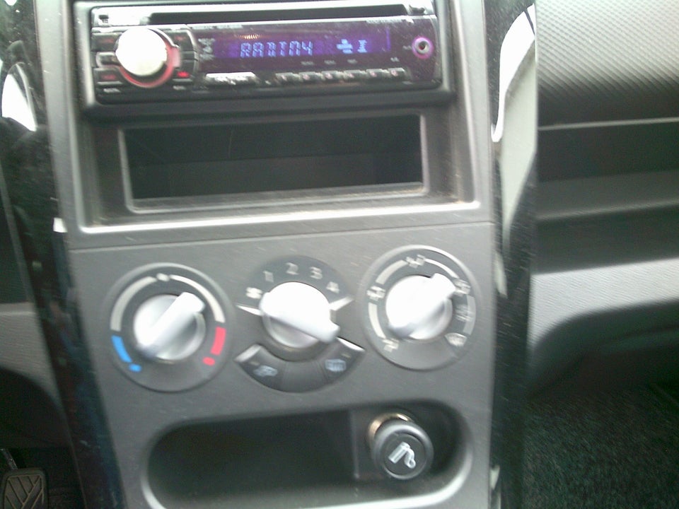 Suzuki Splash 1,0 GLS 5d