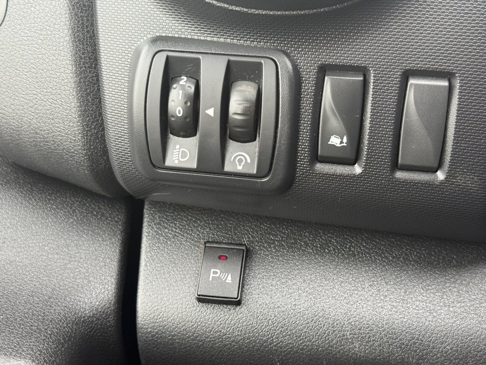 Renault Trafic T29 2,0 dCi 145 L2H1