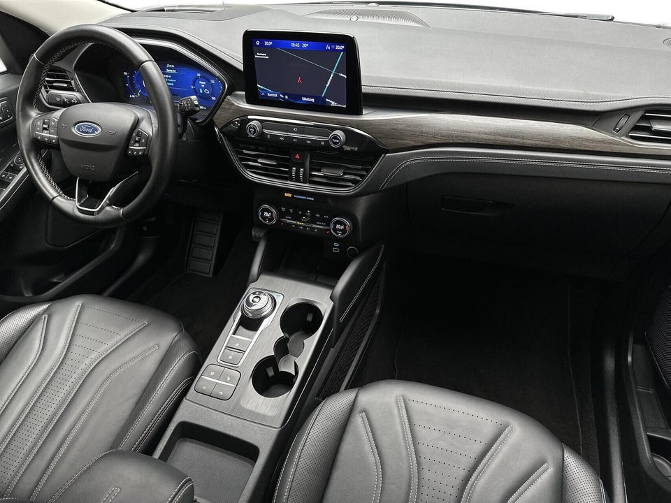 Ford Kuga 2,5 PHEV Vignale CVT 5d