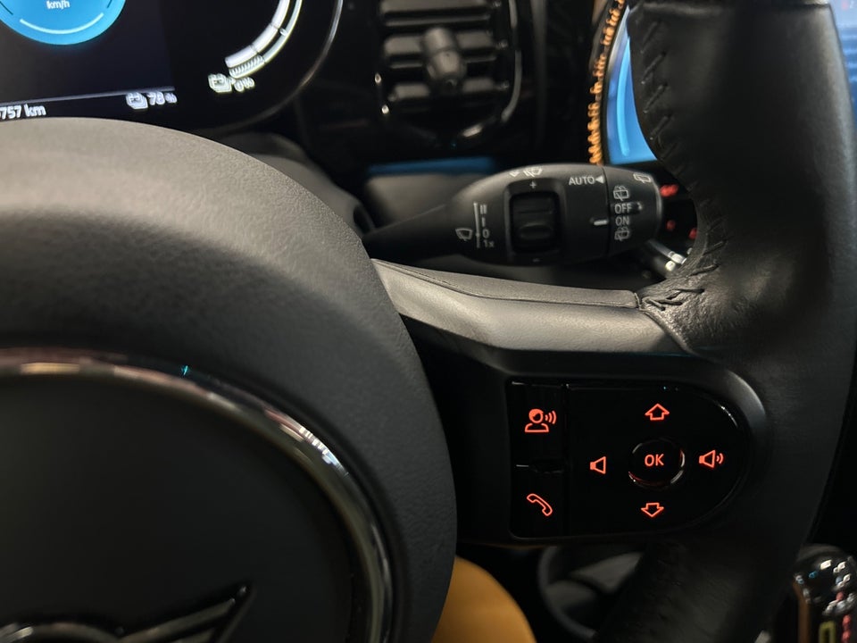 MINI Cooper SE Classic 3d