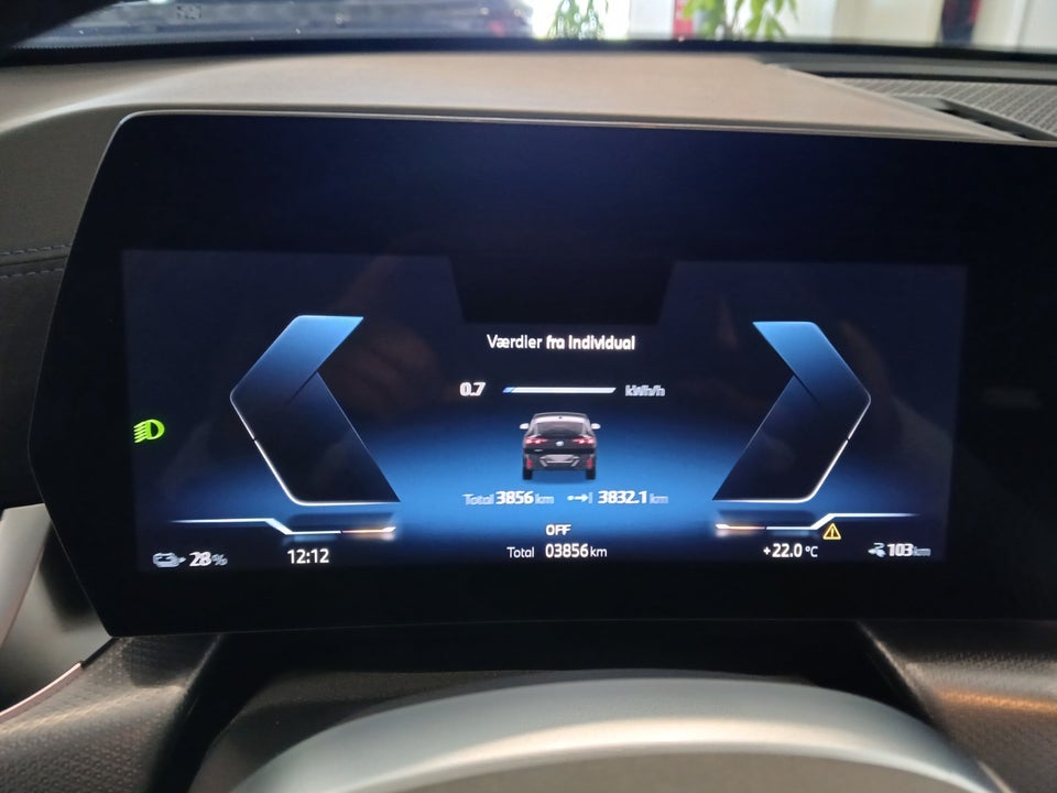BMW iX2 eDrive20 M-Sport 5d