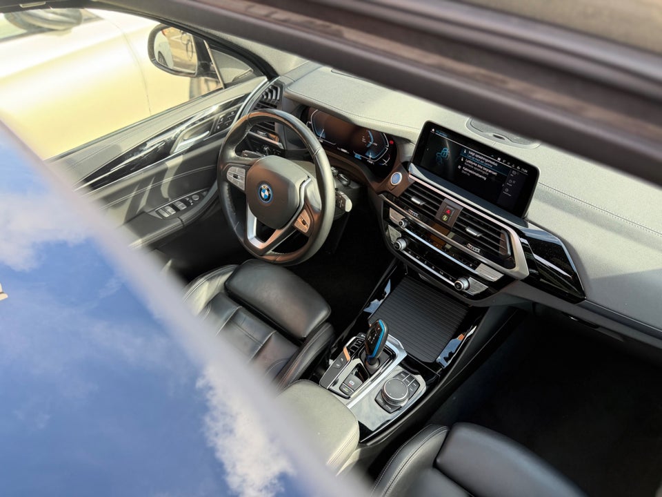 BMW iX3 Charged Plus 5d