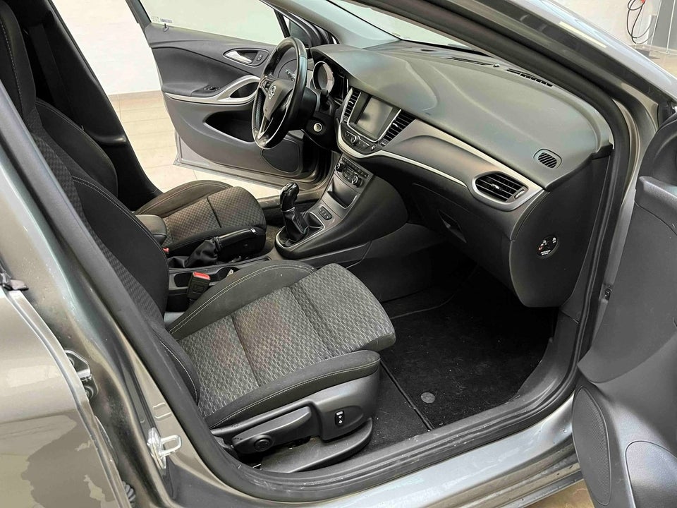 Opel Astra 1,4 T 125 Enjoy Sports Tourer 5d