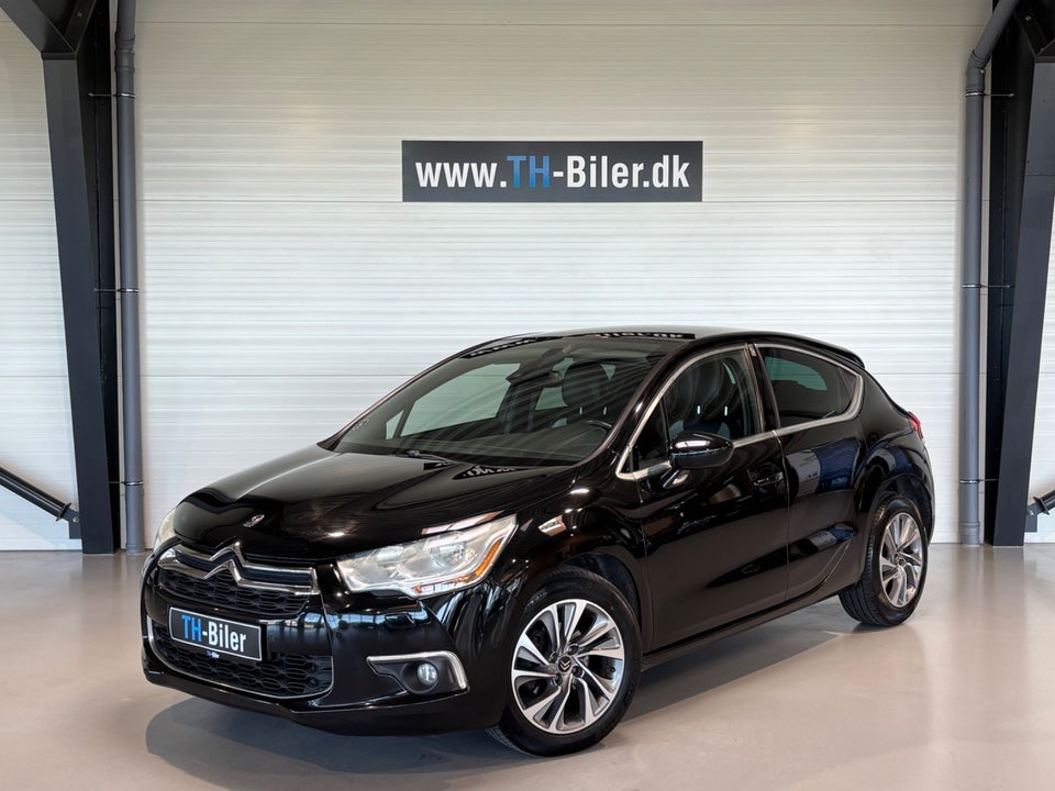Citroën DS4 1,6 e-HDi 112 Style 5d