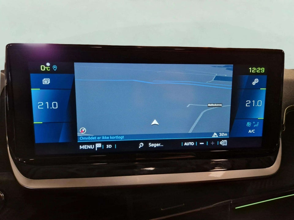 Peugeot e-208 50 GT Sky 5d