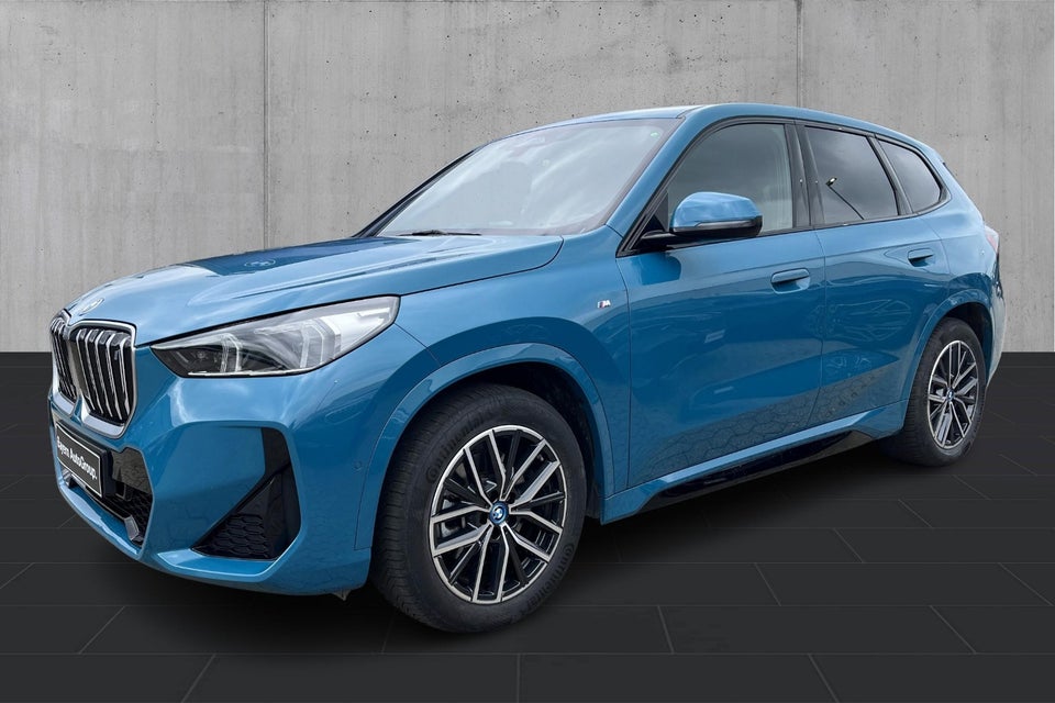 BMW iX1 xDrive30 M-Sport 5d