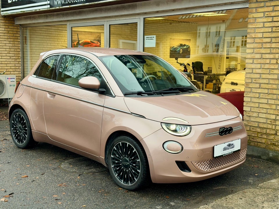 Fiat 500e 42 la Prima 3+1 4d