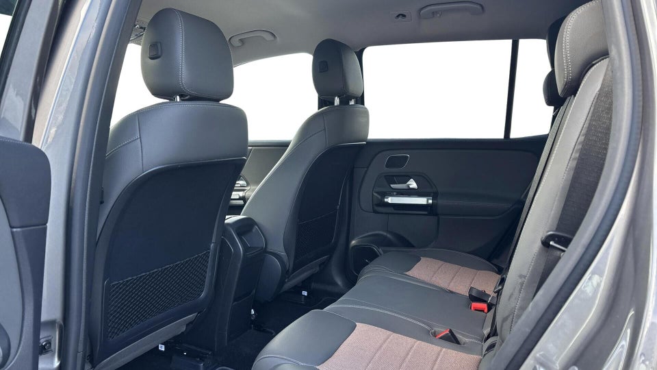 Mercedes EQB250 5d