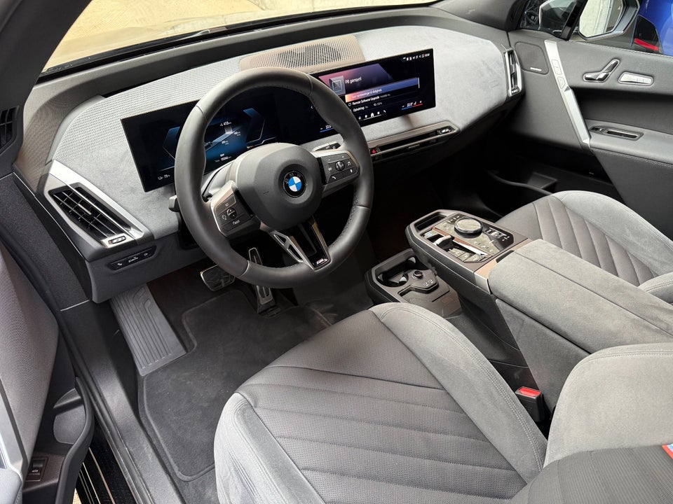 BMW iX xDrive45 M-Sport 5d