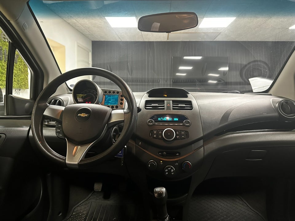 Chevrolet Spark 1,0 LS 5d