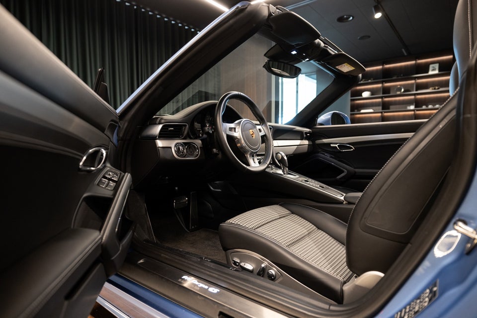 Porsche 911 Targa 4S 3,0  2d