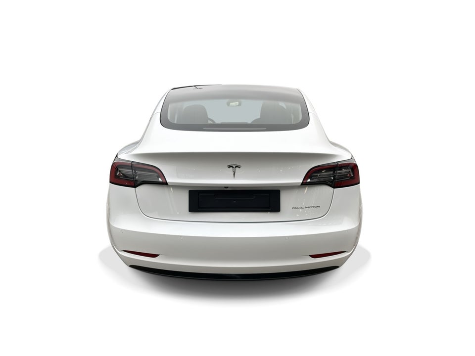 Tesla Model 3 Long Range AWD 4d