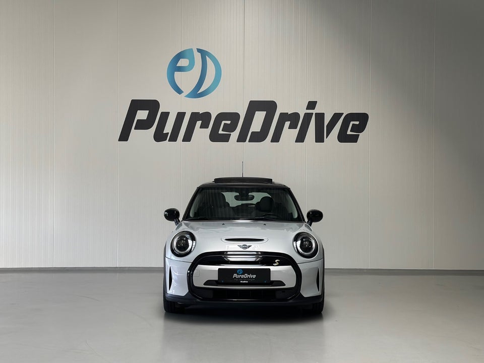 MINI Cooper SE Camden Edition 3d