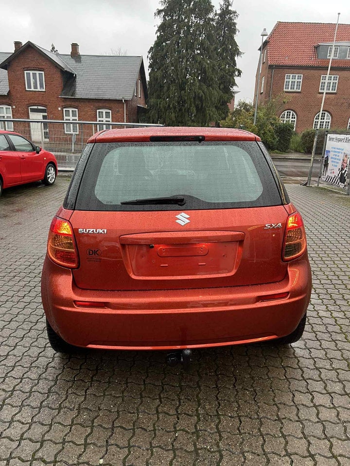 Suzuki SX4 1,6 CombiBack Shine 5d