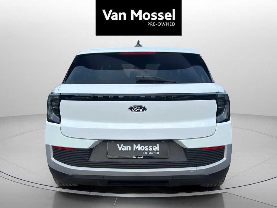 Ford Explorer 82 Select Extended Range 5d