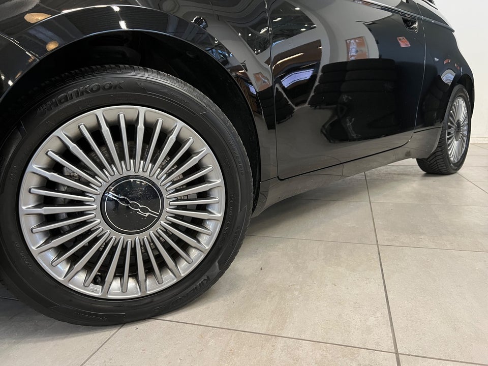 Fiat 500e 42 Icon 3d