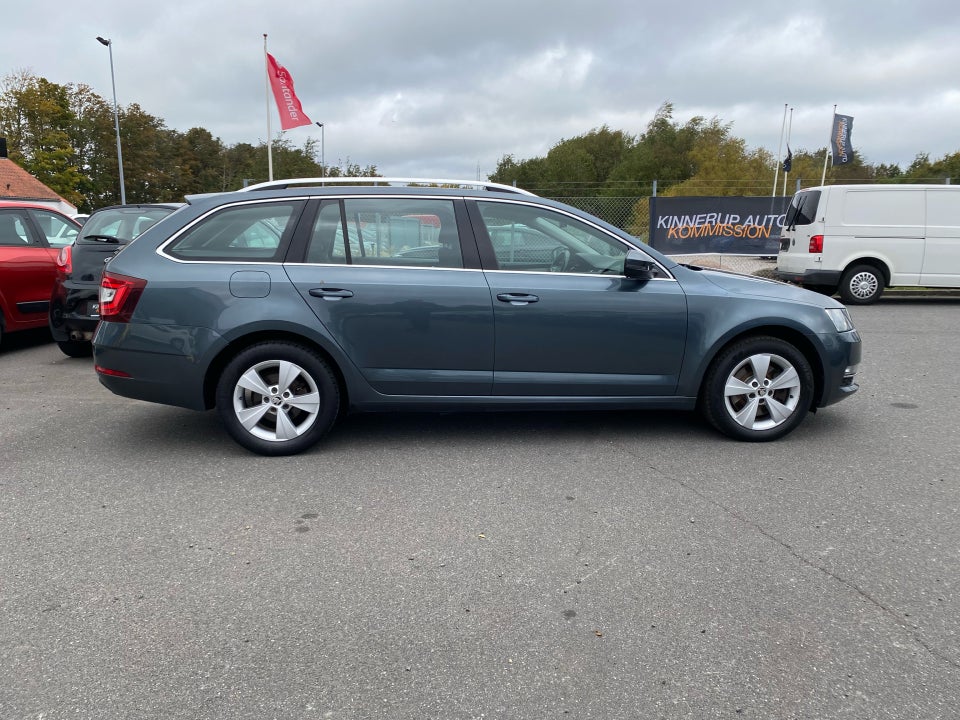 Skoda Octavia 1,8 TSi 180 Style Combi DSG 5d