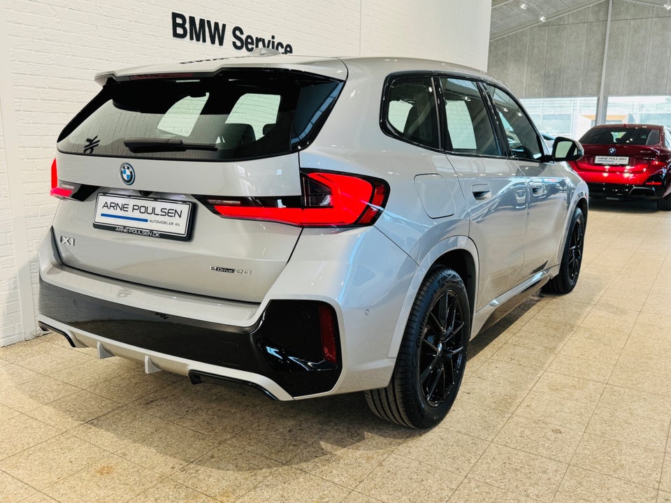 BMW iX1 eDrive20 M-Sport 5d