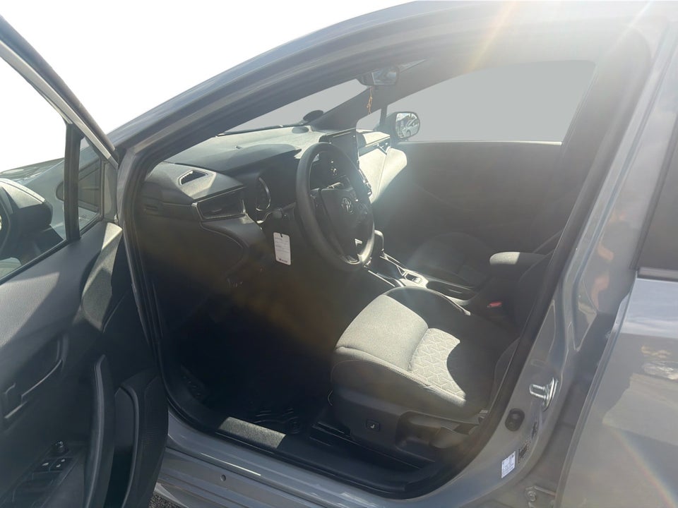 Toyota Corolla 1,8 Hybrid H1 MDS 5d