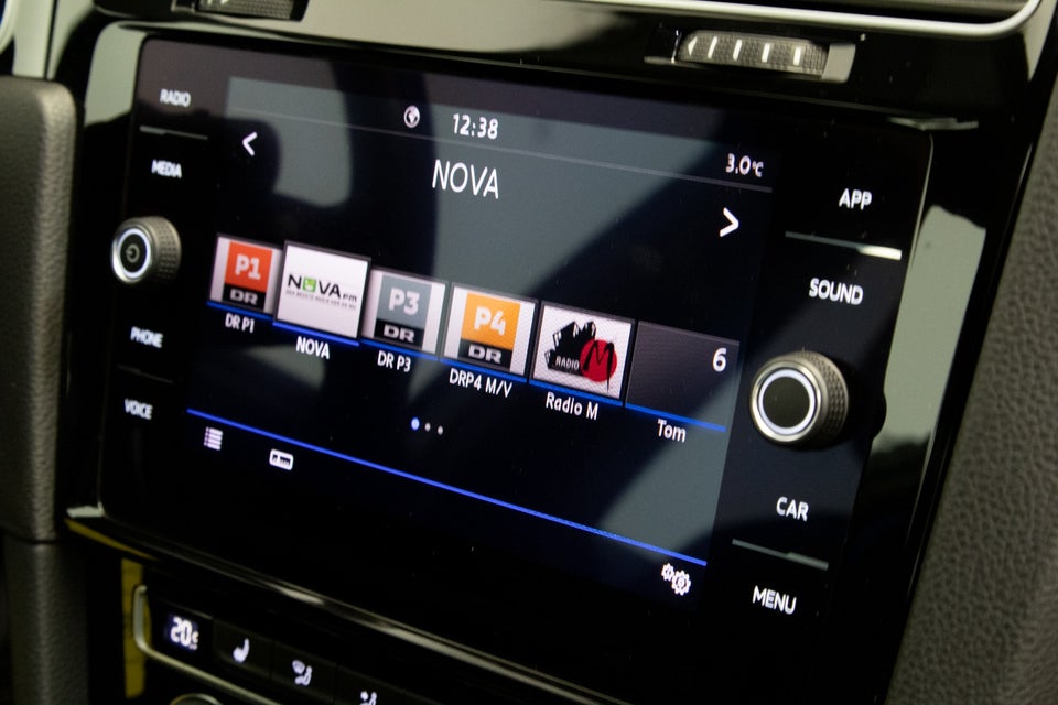 VW Golf VII 1,4 GTE DSG 5d