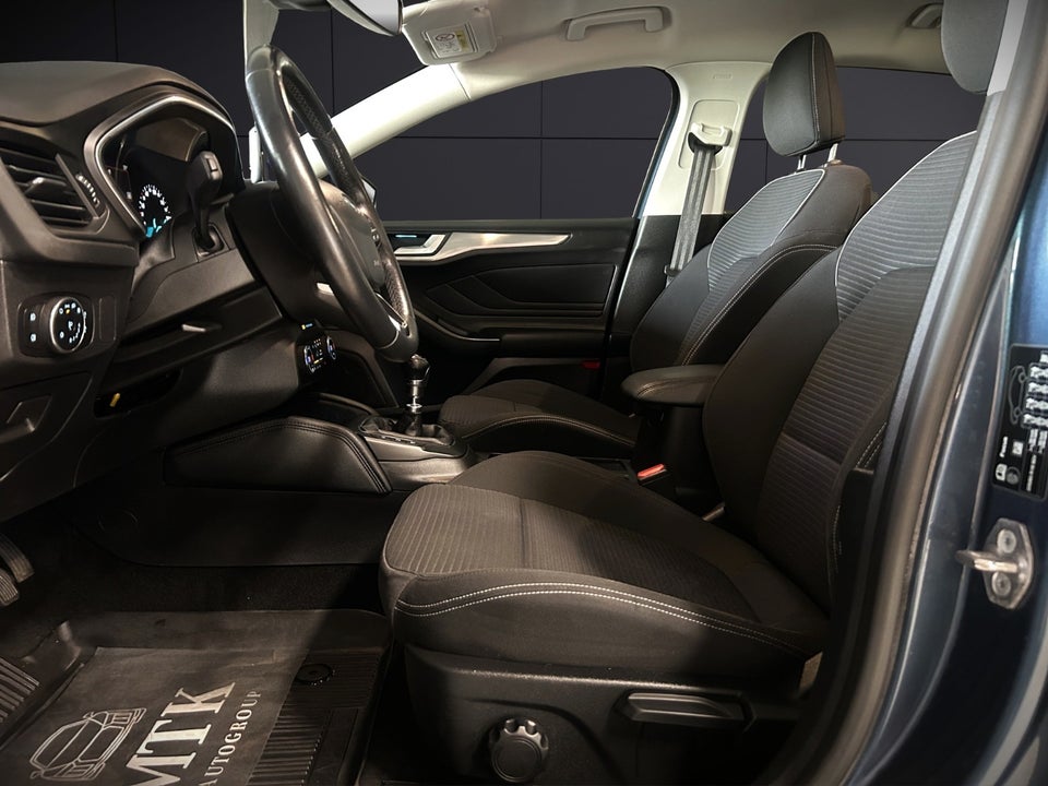 Ford Focus 1,0 EcoBoost Titanium Business stc. 5d