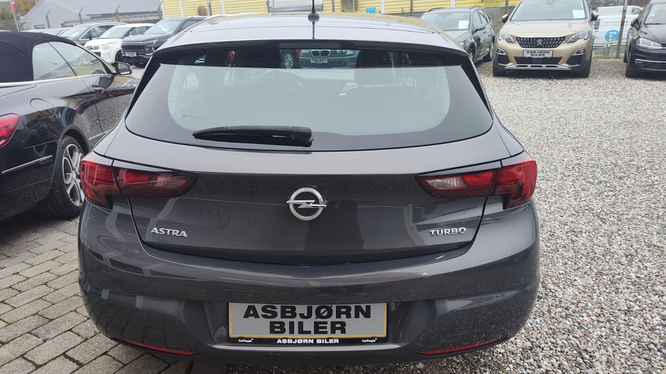 Opel Astra 1,4 T 125 Enjoy 5d