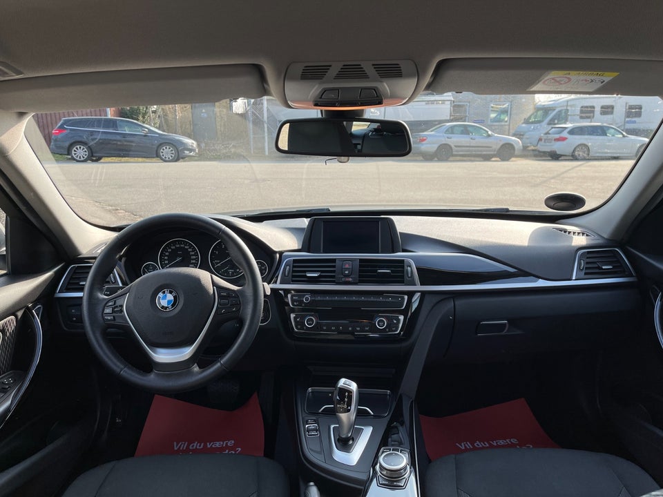 BMW 320d 2,0 Touring Executive aut. 5d