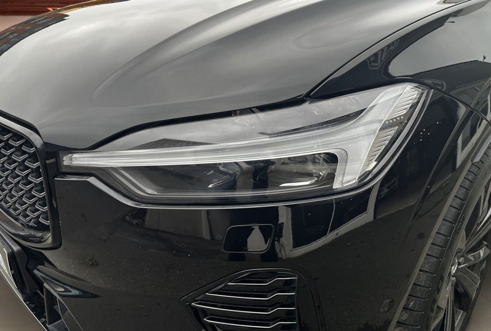 Volvo XC60 2,0 T6 ReCharge Black Edition aut. AWD 5d