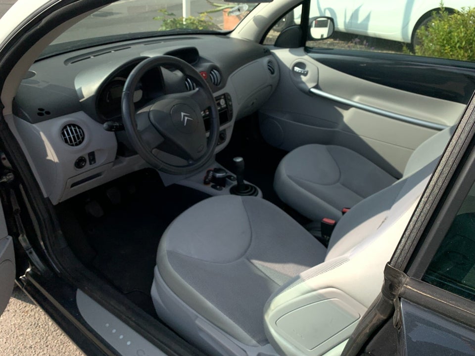 Citroën C3 1,4 Pluriel Bella 2d