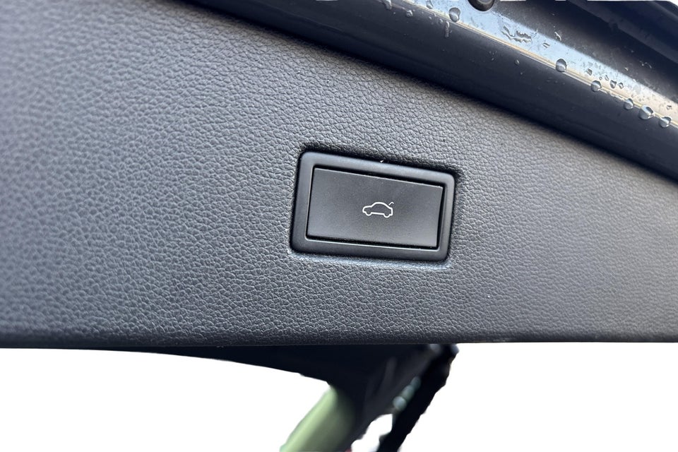 VW Tiguan 1,4 eHybrid Elegance DSG 5d