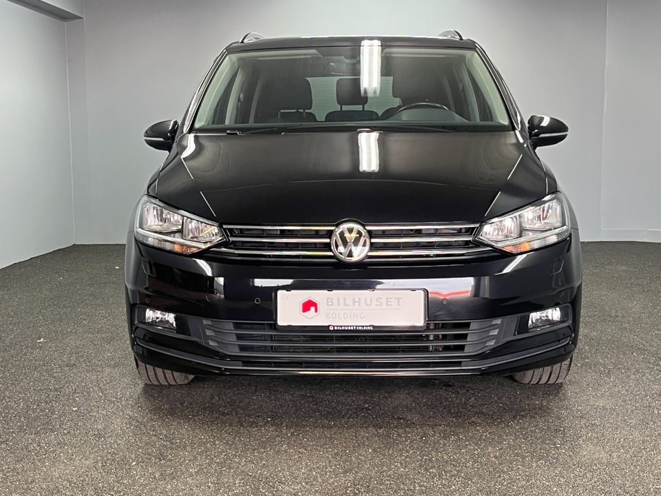 VW Touran 1,6 TDi 115 Comfortline Connect DSG 7prs 5d