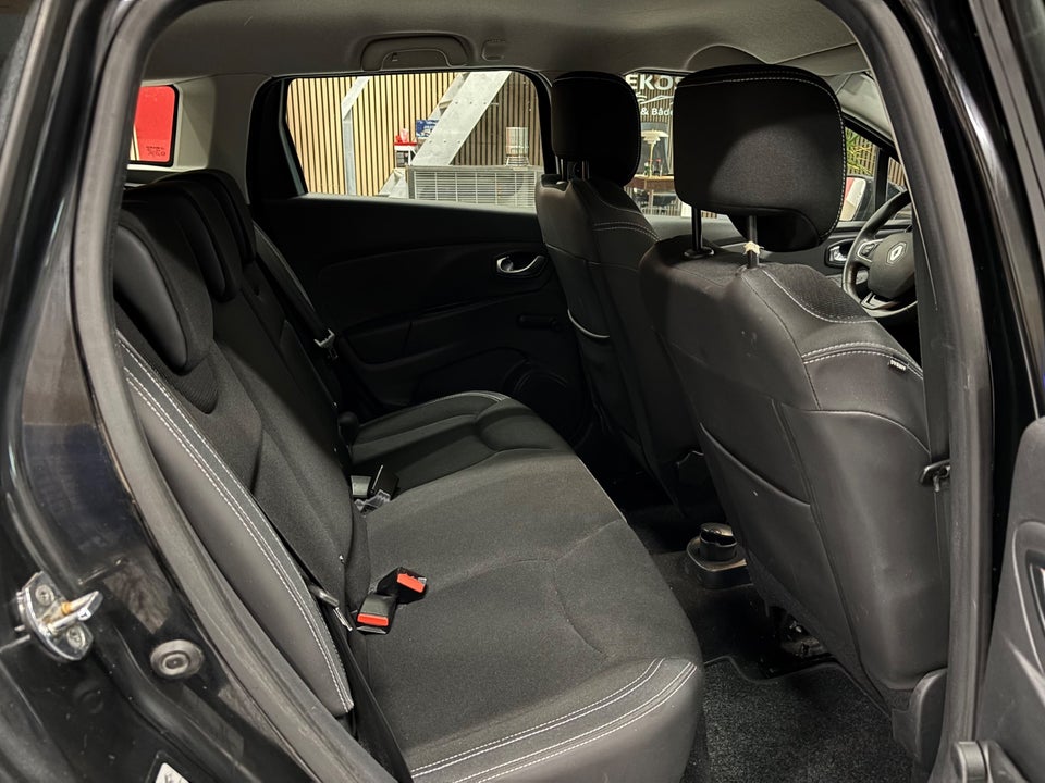 Renault Clio IV 1,5 dCi 90 Limited Sport Tourer 5d