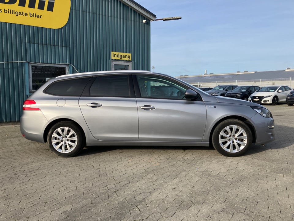 Peugeot 308 1,6 BlueHDi 120 Style Sky SW 5d