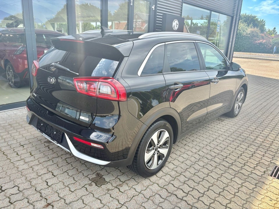 Kia Niro 1,6 HEV Comfort DCT 5d