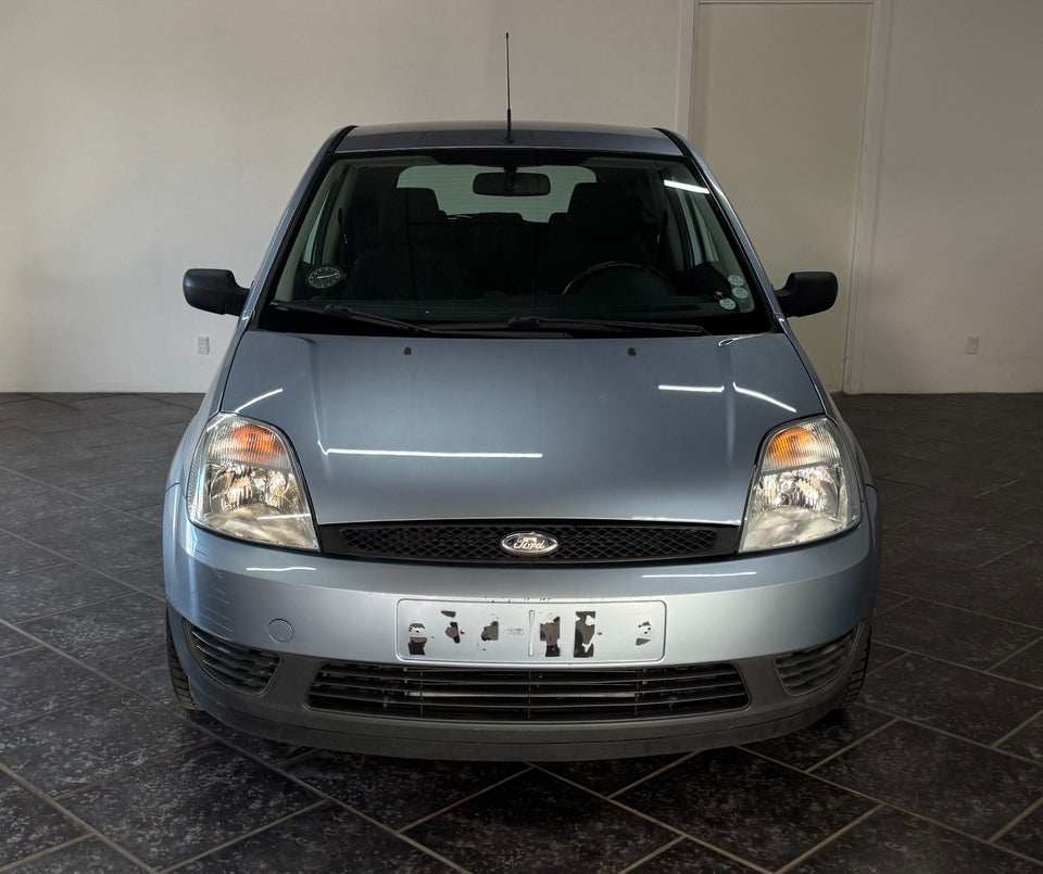 Ford Fiesta 1,3 Ambiente 3d