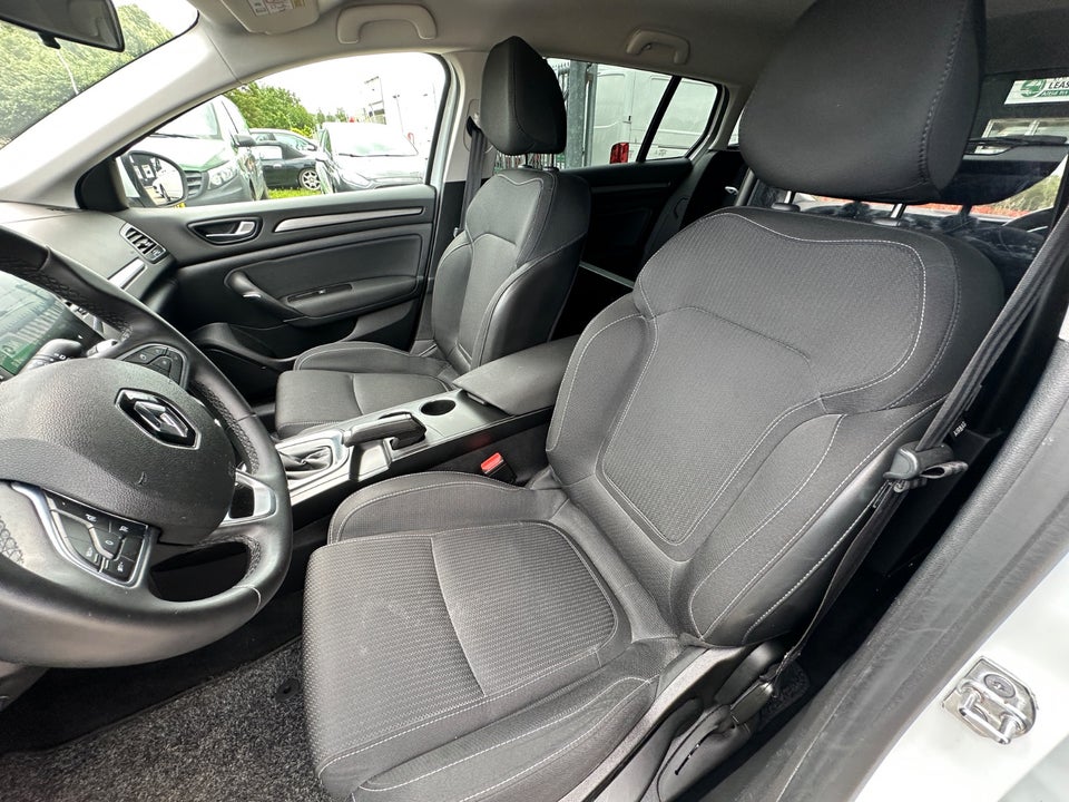 Renault Megane IV 1,5 dCi 115 Equilibre Sport Tourer EDC Van 5d