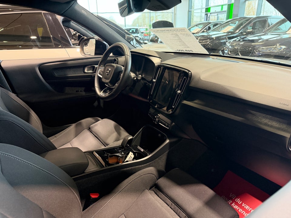 Volvo XC40 P6 ReCharge Plus 5d