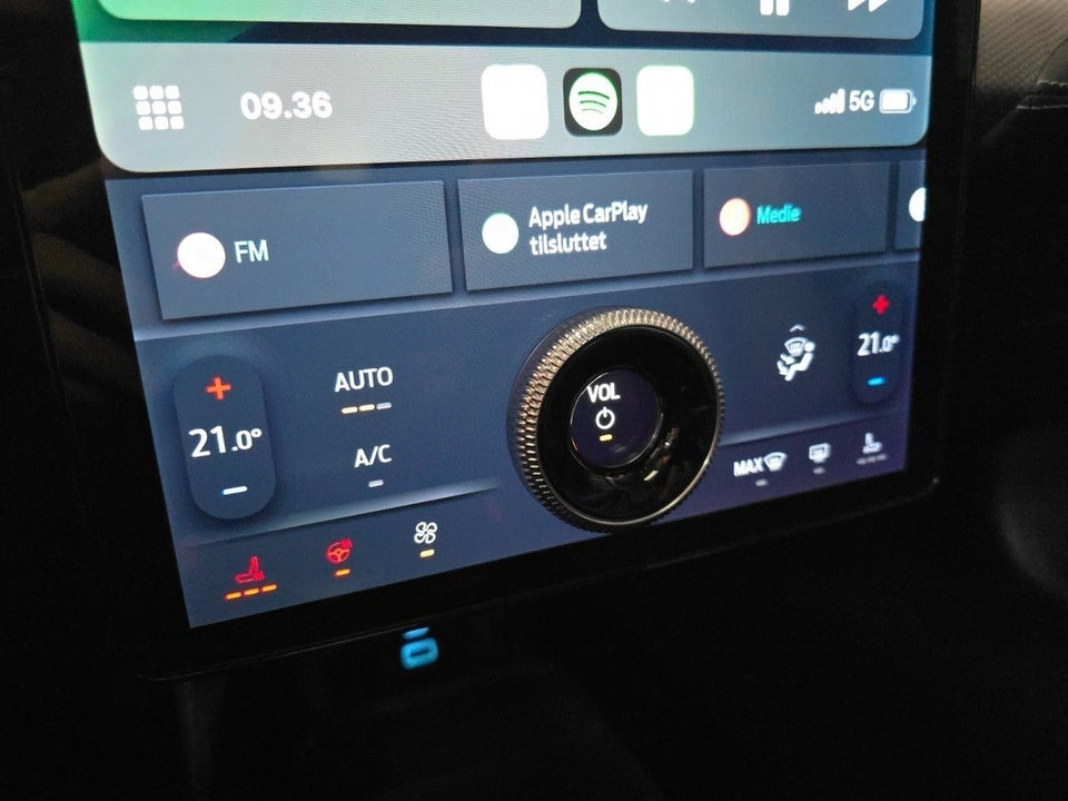 Ford Mustang Mach-E 68 Standard Range 5d