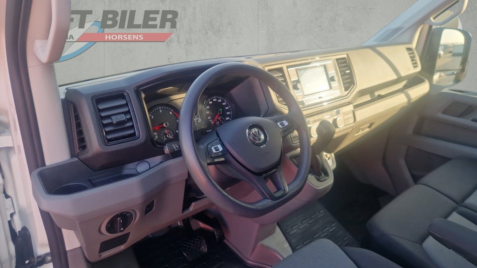 VW Crafter 35 2,0 TDi 177 Kassevogn L3H2 aut.