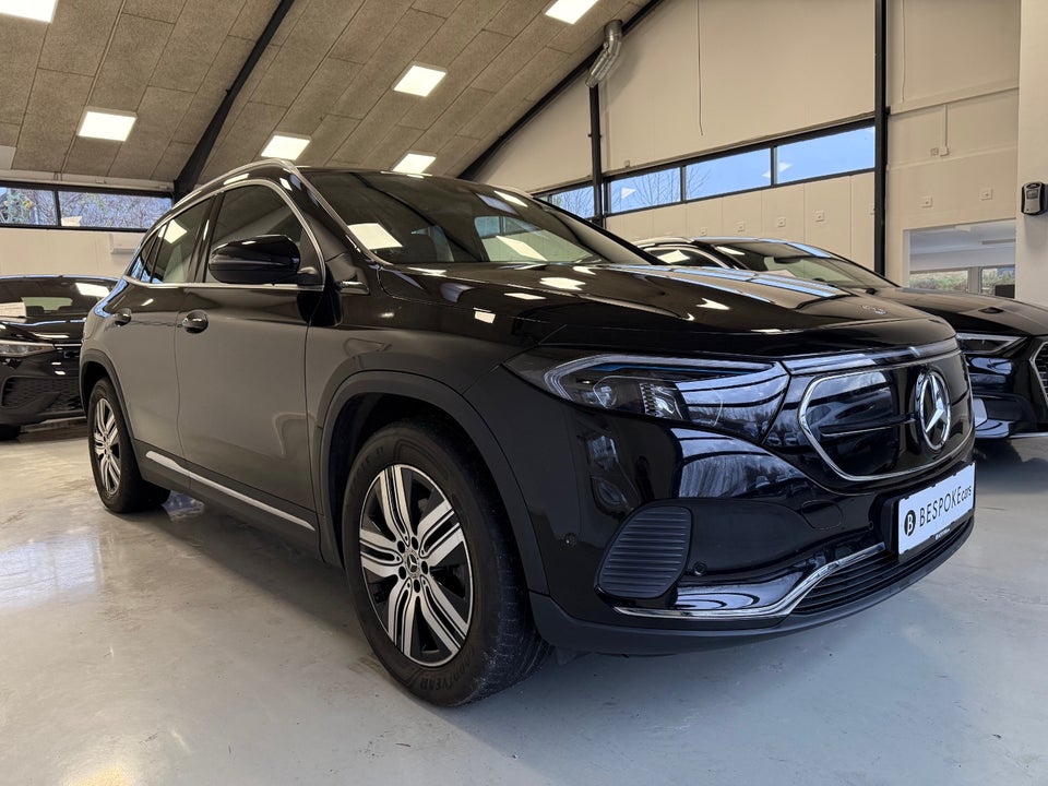 Mercedes EQA300 Progressive 4Matic 5d
