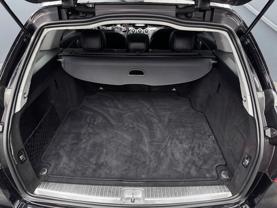 Mercedes C220 d 2,2 AMG Line stc. aut. 5d