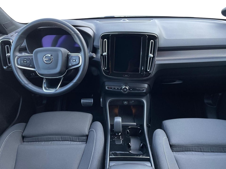 Volvo XC40 P6 ReCharge Pro 5d