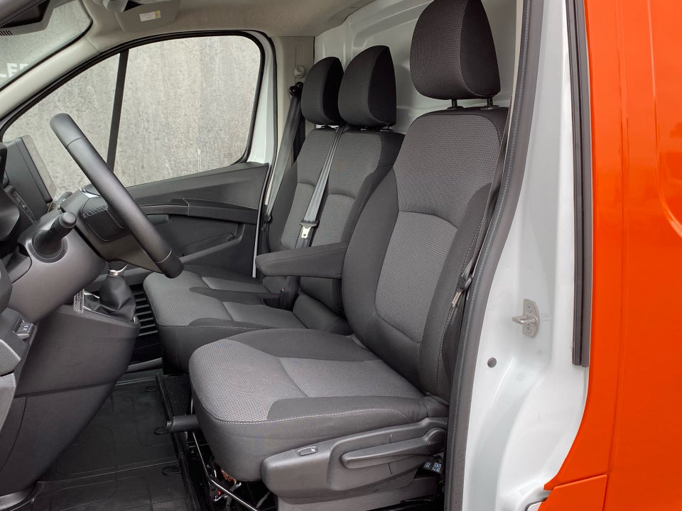 Renault Trafic 2,0 dCi 150 L2H1 Tekno EDC